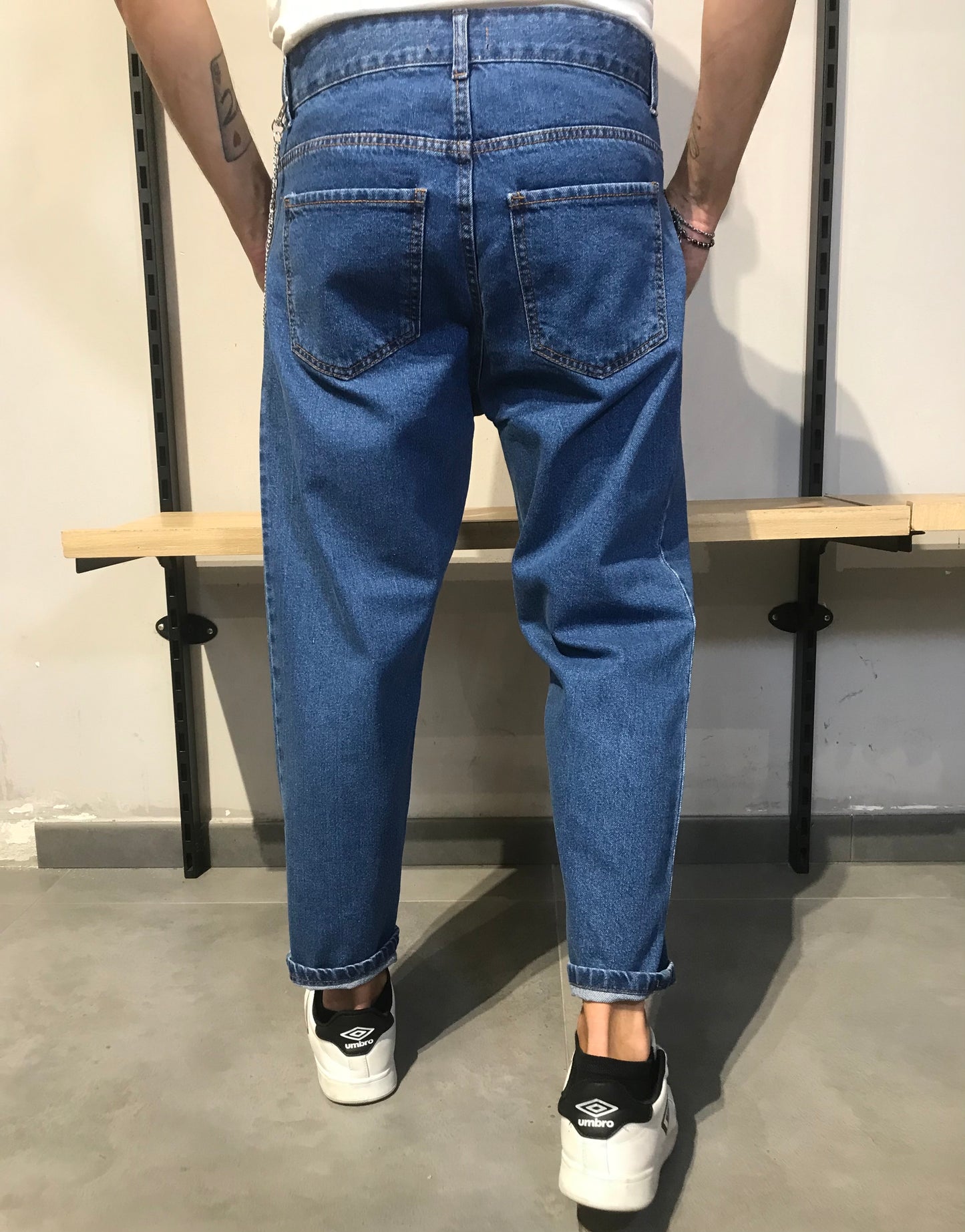Jeans chiaro Made in Italy con stampe