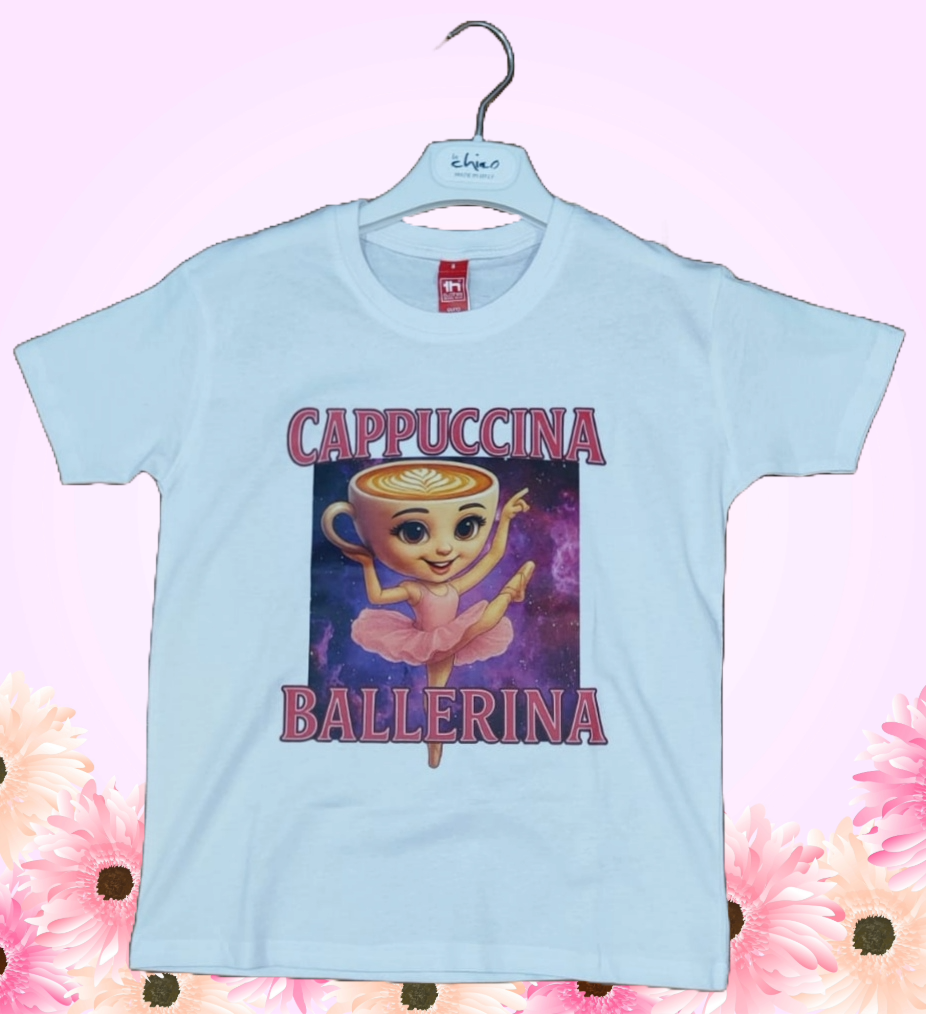 T-Shirt Bambini BrainRot Cappuccina Ballerina – Meme Virale Made in Italy