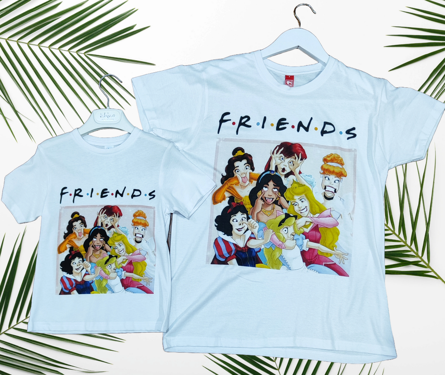 T-Shirt MiniMè da Bambini ed Adulti " PRINCIPESSE FRIENDS " - Cotone 100% Made in Italy - T-Shirt Virale