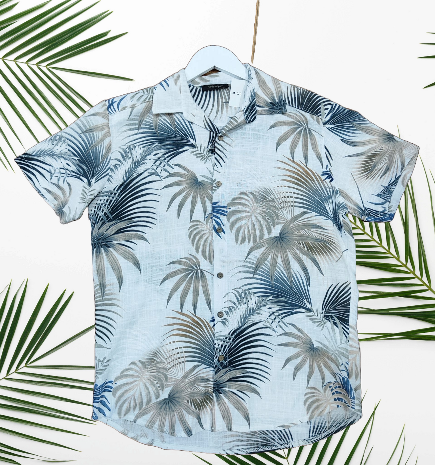 Camicia uomo in lino mezza manica con stampa palme - Made in Italy, stile estivo elegante