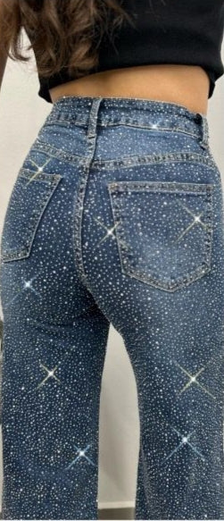Jeans zampa donna strass brillanti denim – dettaglio applicazioni e vestibilità glamour