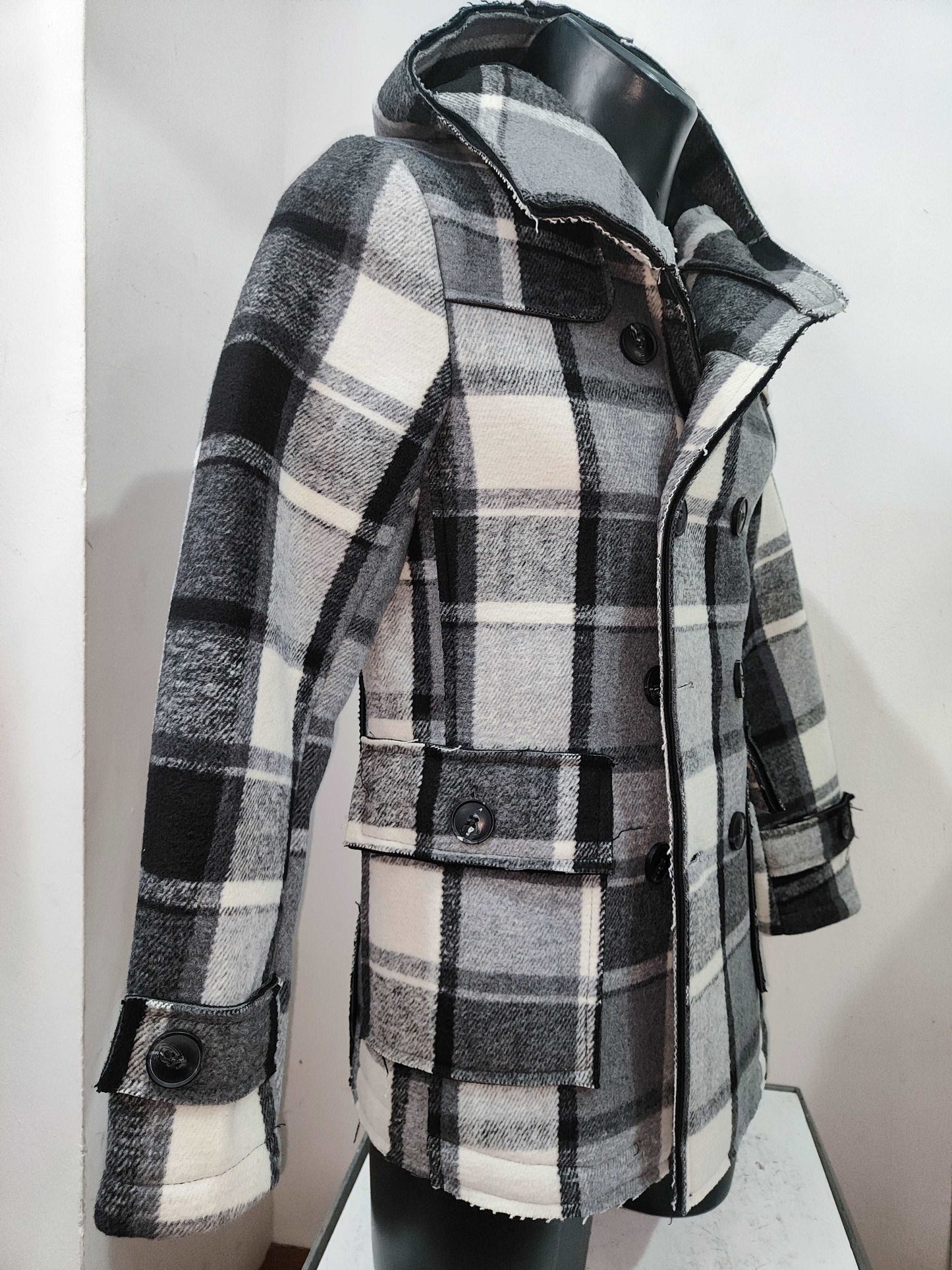 GIACCONE DOPPIOPETTO CON CAPPUCCIO