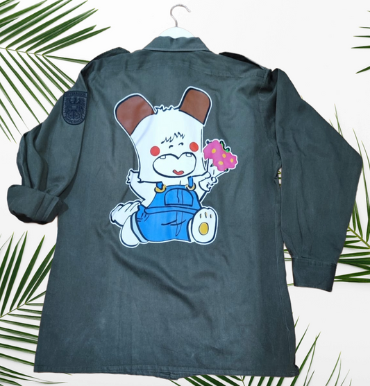 Camicia Militare Verde con Stampa Pop Art Spank Cartoon – Look Streetwear Vintage Unisex