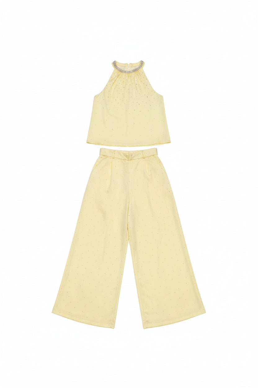 Completo satin giallo donna smanicato con strass – I Narcisi PE 2026