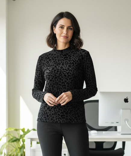 Maglia Donna Manica Lunga Effetto Velluto Maculata – Made in Italy Elegante