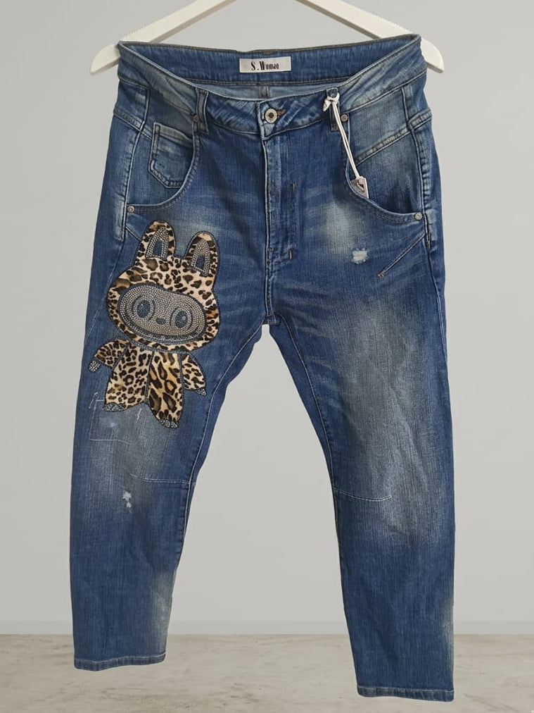 Jeans Donna con Patch Labubu e Strass Made in Italy
