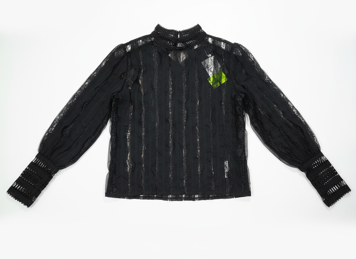 Camicetta in Pizzo Nero da Donna – Eleganza e Stile Made in Italy Taglie S/M – L/XL