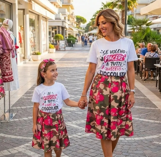 T-Shirt Donna Bambina " SE VOLEVO PIACERE A TUTTI NASCEVO CIOCCOLATA"