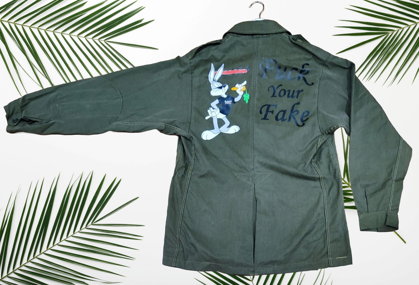 Giacca Militare Vintage – Stampa Bugs Bunny